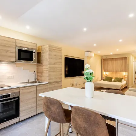 La Du Port Wifi/plages Apartamento